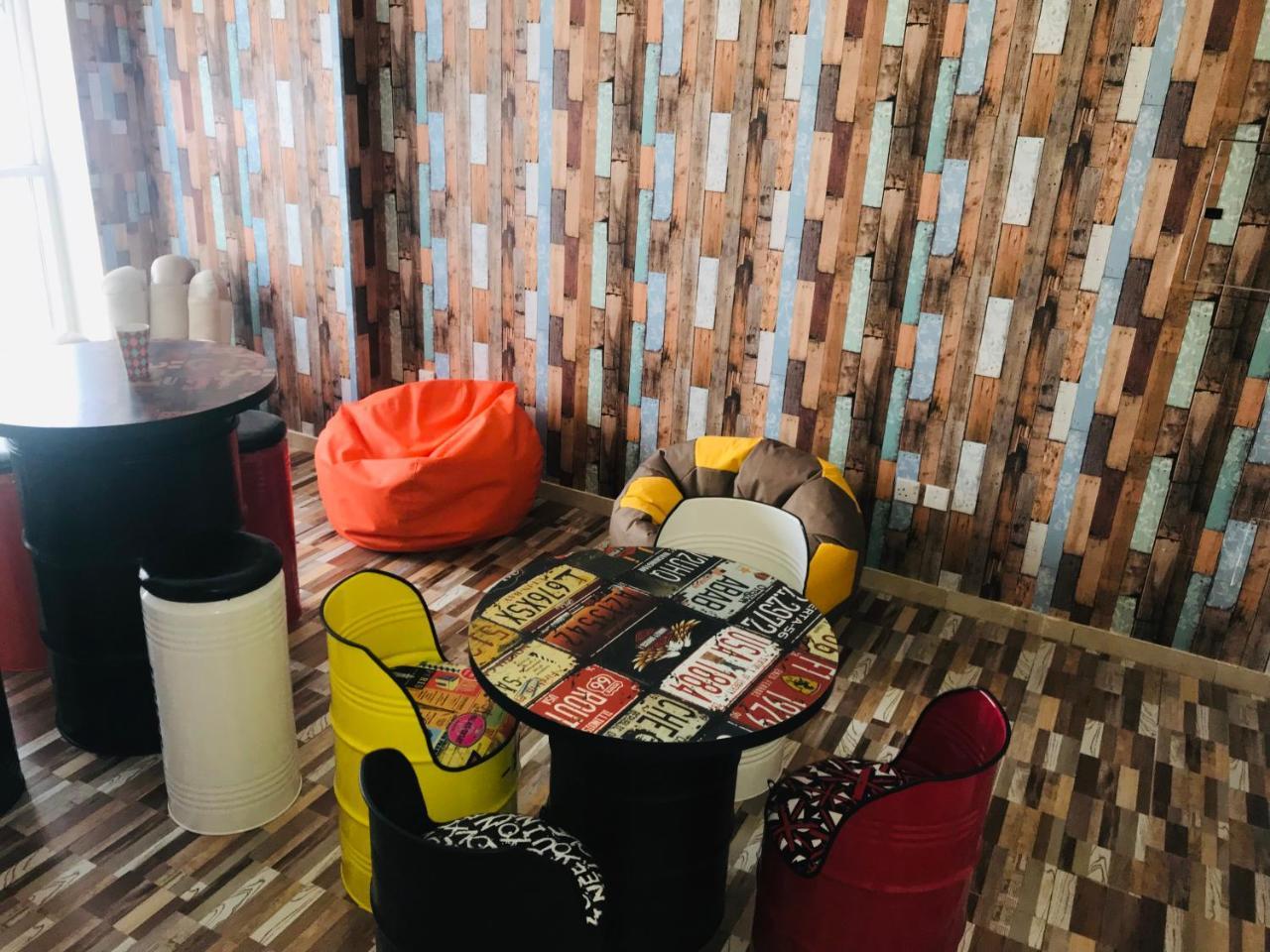 California Hostel Dubaj Kültér fotó